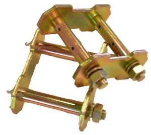 Dobinsons Greasable Shackle Kit for 2005-2015 Nissan Xterra