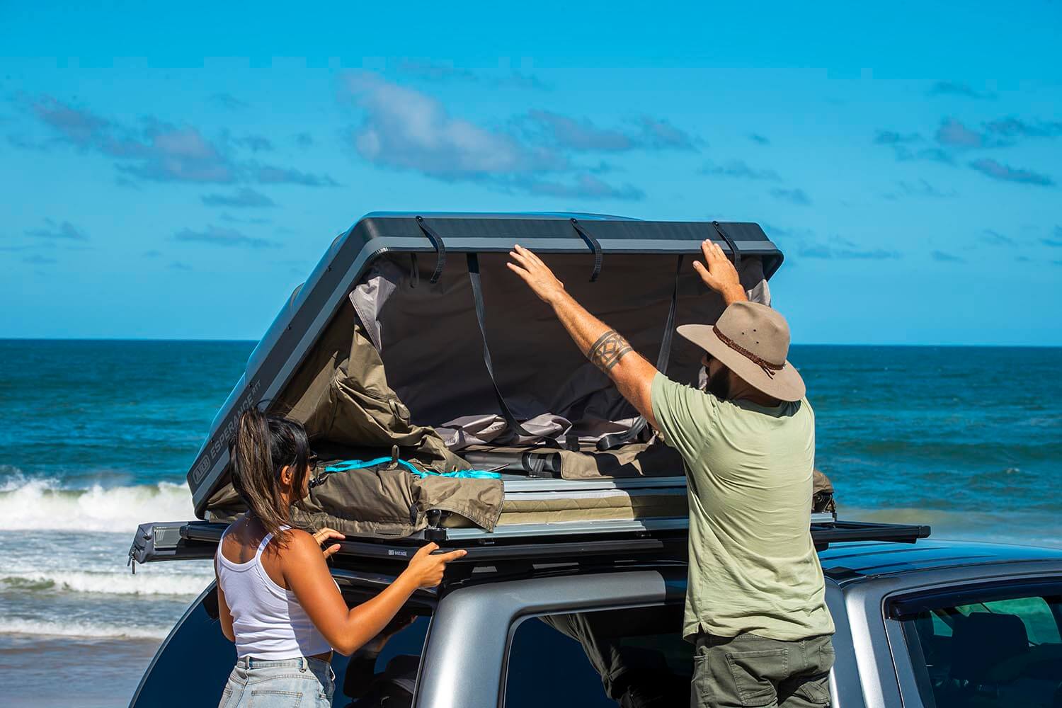 Esperance Compact Hard Shell Rooftop Tent - Image 3