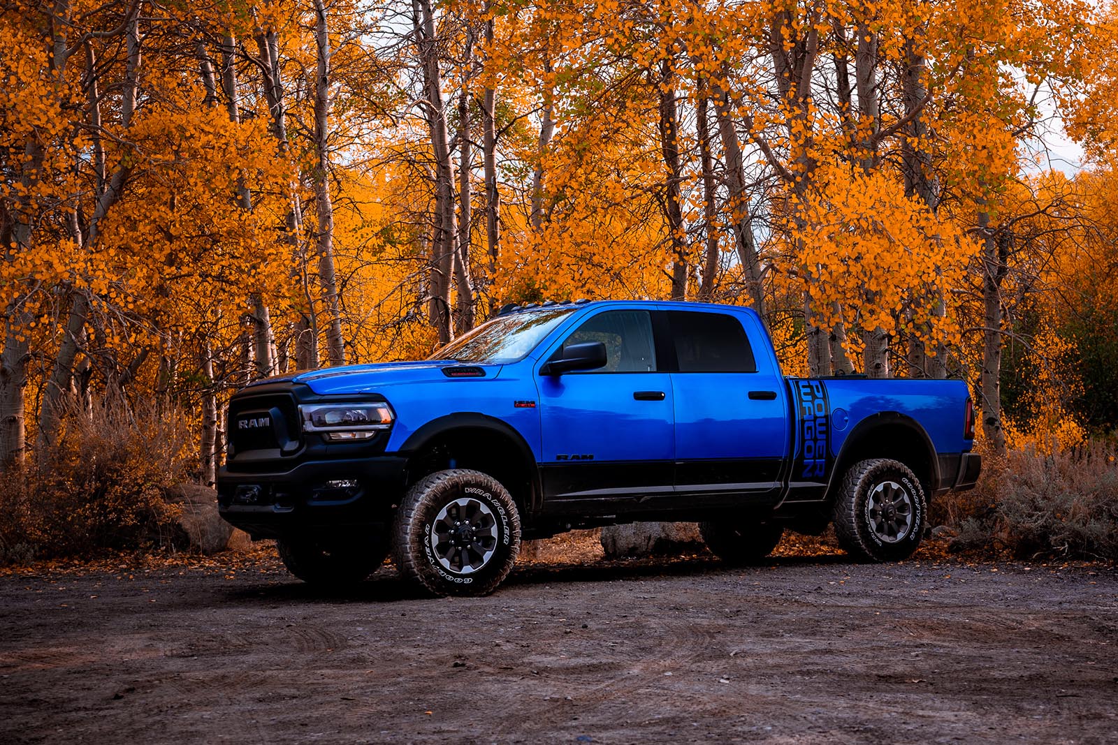 Fox 2.0 Performance Shocks Set for 2014-2024 Ram 2500 Power Wagon - Image 4