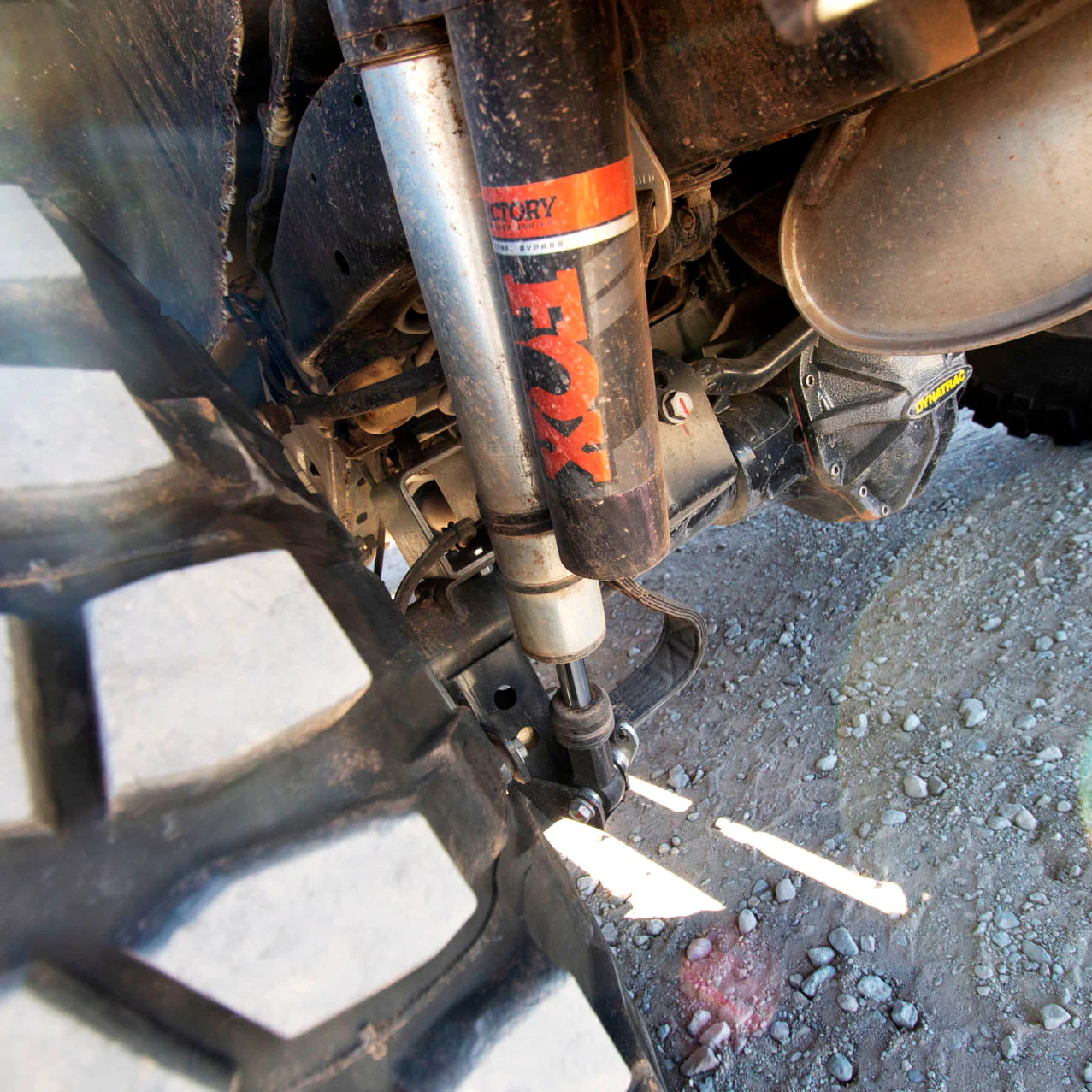 Fox 2.5 Factory Series Reservoir Shocks Front Pair for 2014-2021 Dodge Ram 2500 4WD - Image 2