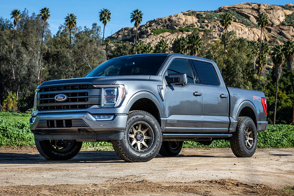Icon 2.75-3.5" Stage 4 Suspension System CDXS Tubular Kit for 2021 Ford F150 4WD Diesel - Image 2