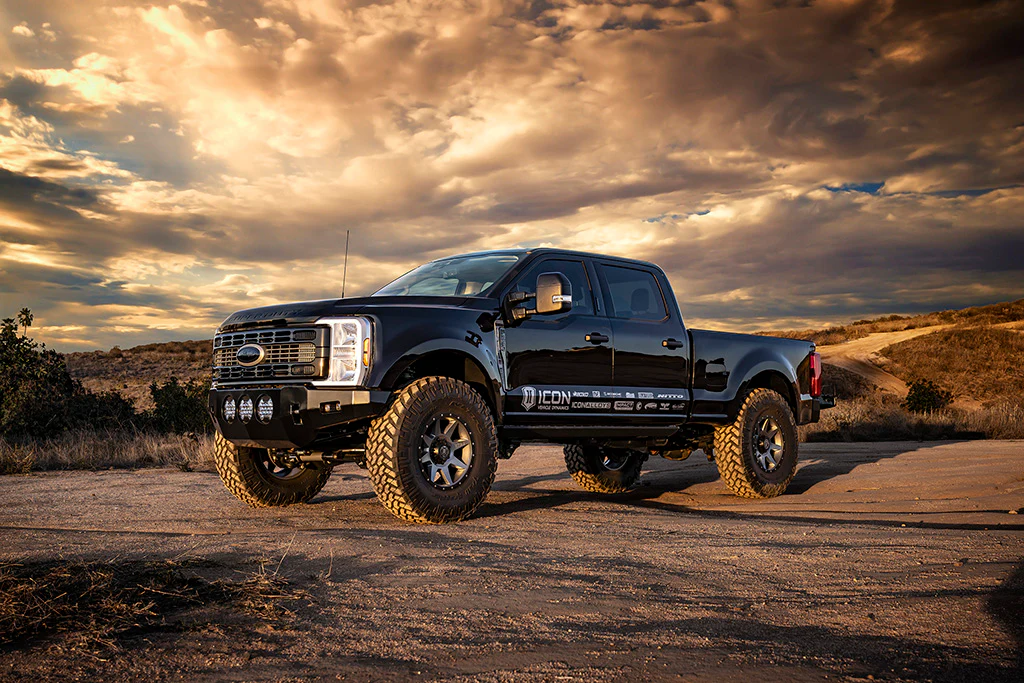 Icon 4-5.5" Stage 7 Coilover Conversion System w/Radius Arms Kit for 2023-2025 Ford F250 Super Duty Diesel - Image 2