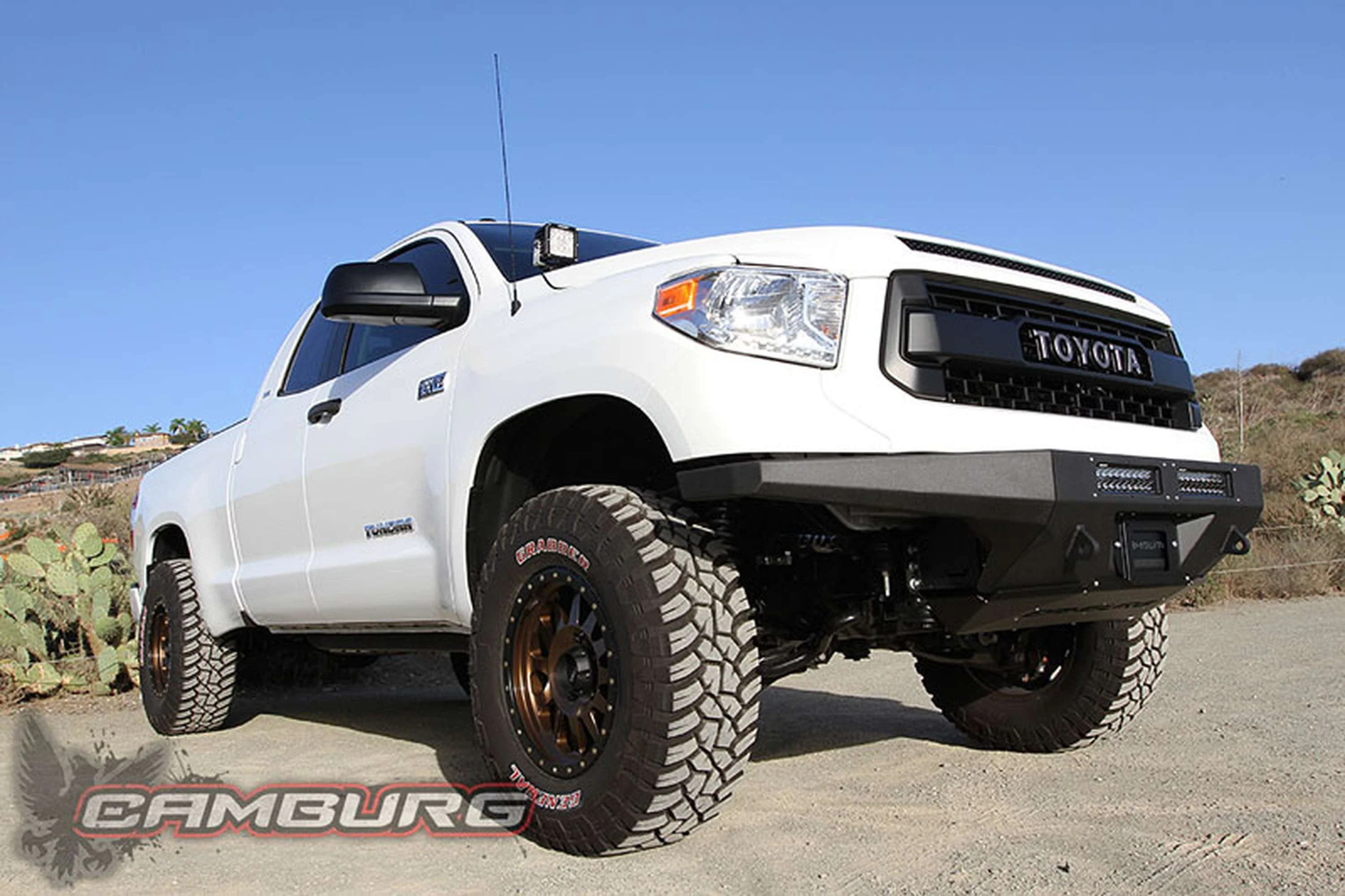 KINETIK Performance Lift Kit w/ FOX 2.50" Factory DSC - Image 3