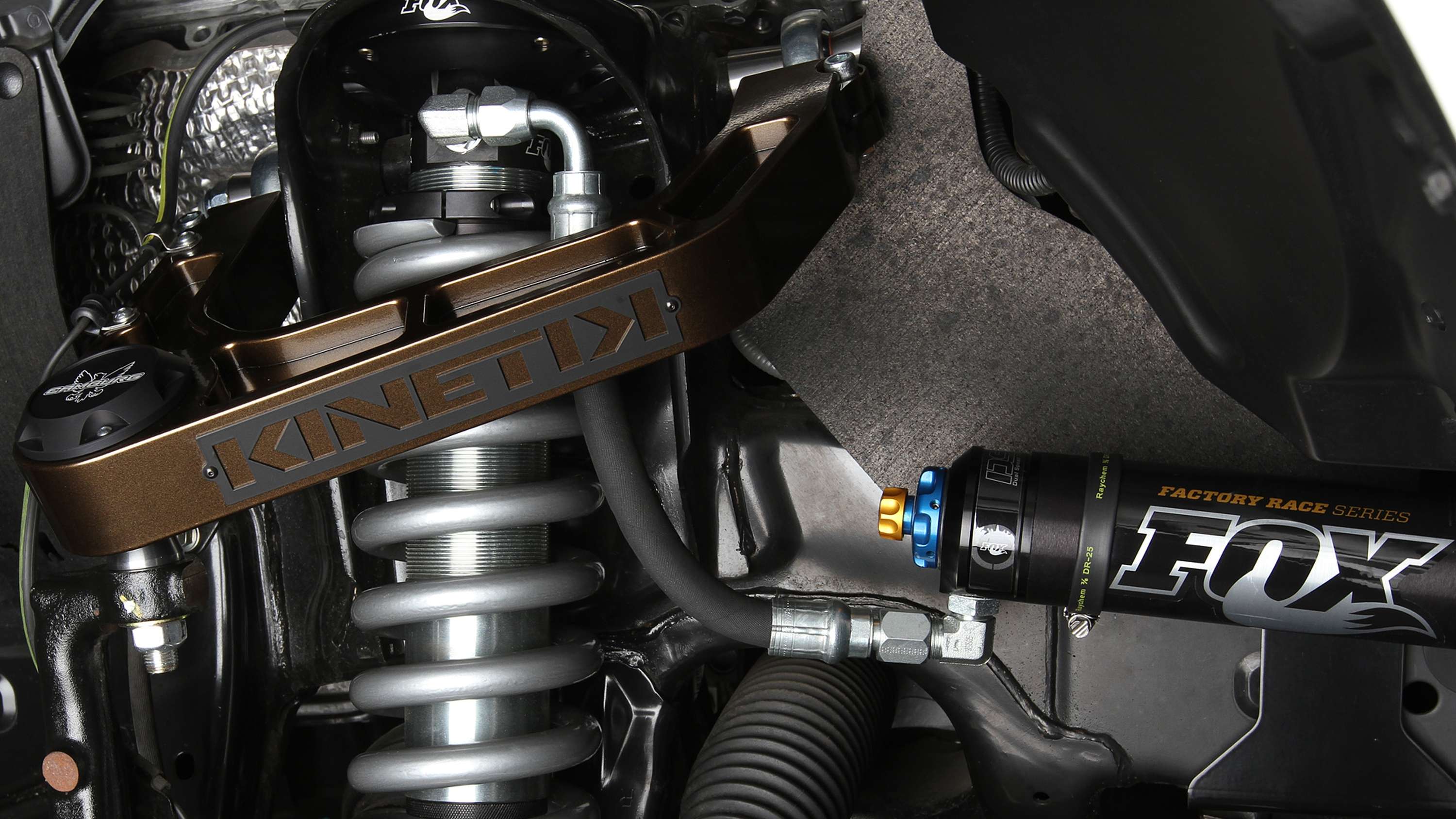 KINETIK Performance Lift Kit w/ FOX 2.50" Factory DSC - Image 6