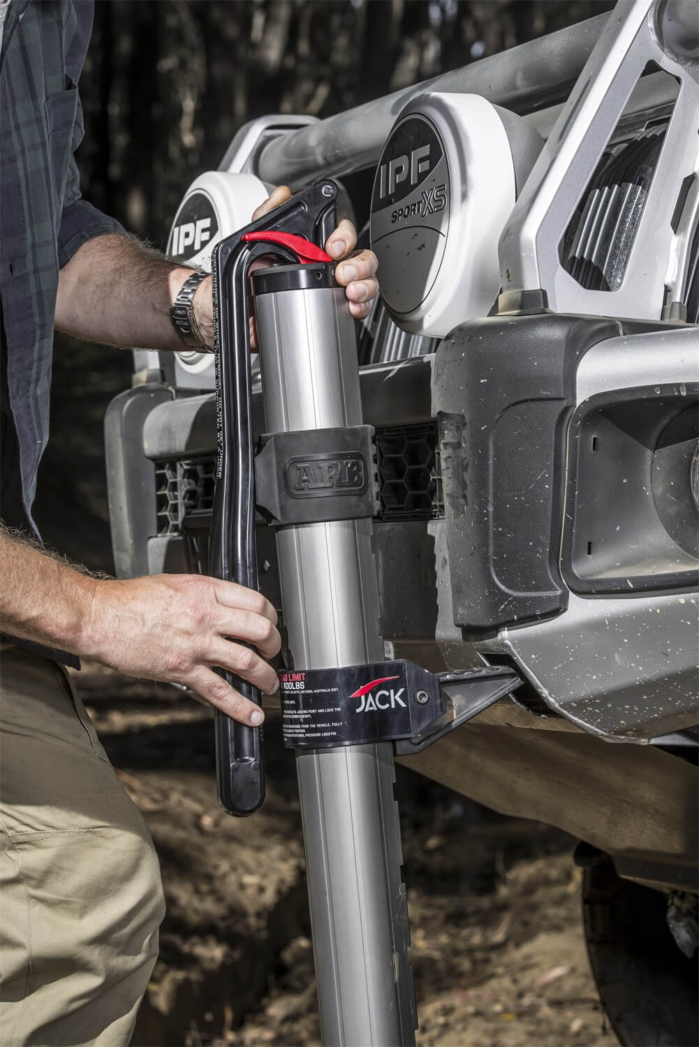 ARB Hydraulic Recovery Jack - Image 9