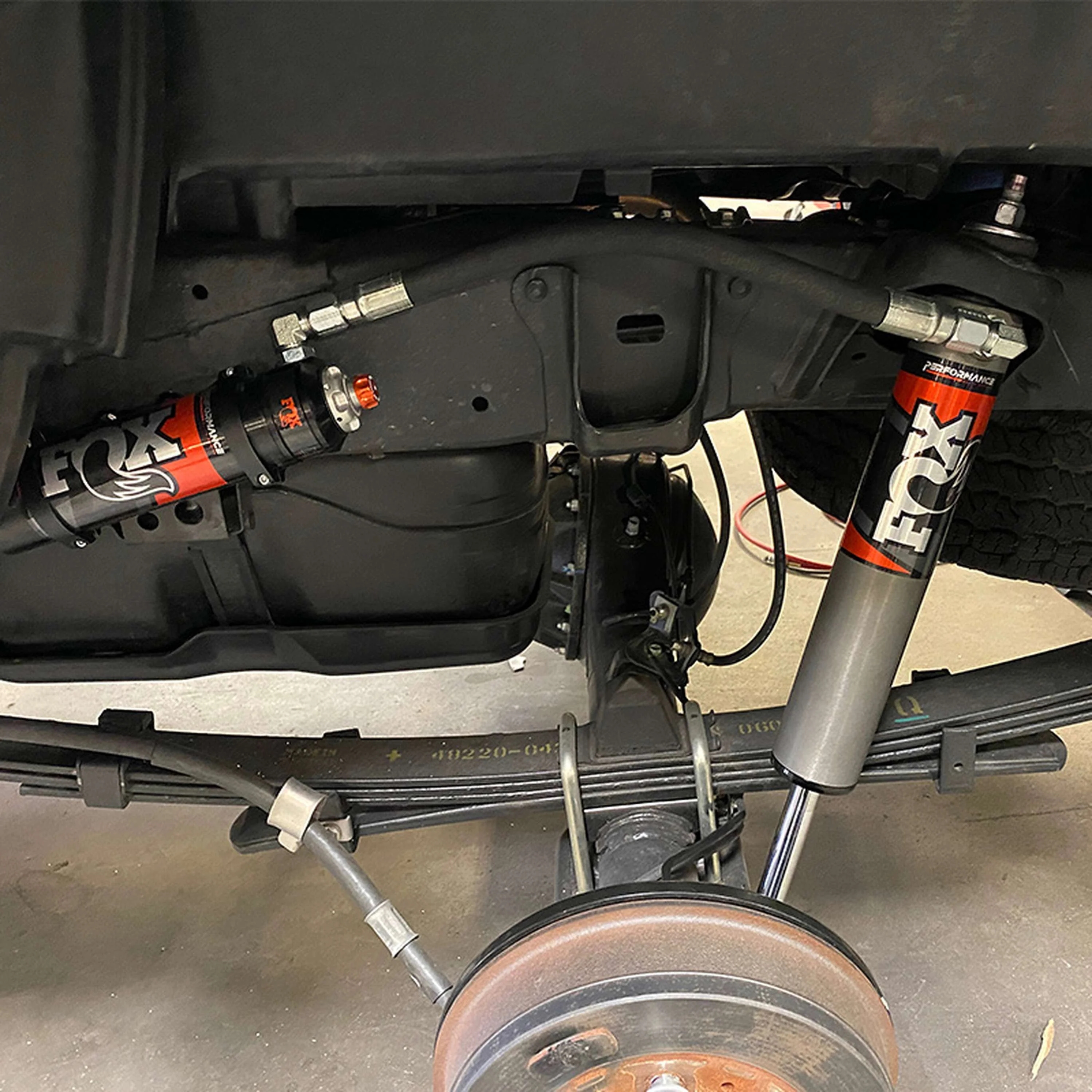 Performance Lift Kit w/ FOX 2.50" Elite DSC - Image 3
