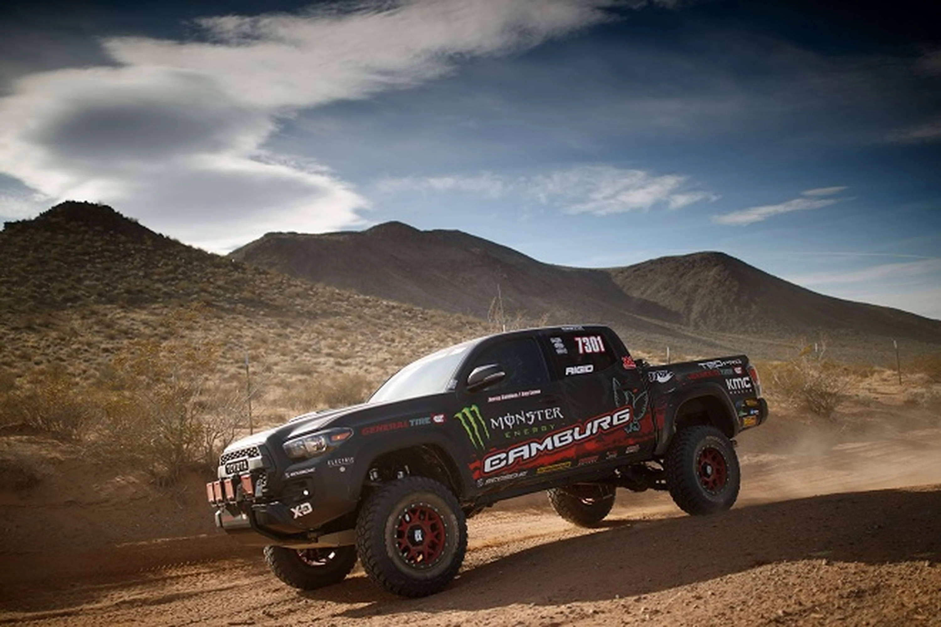 Performance Lift Kit w/ FOX 2.50" Factory DSC - Image 3