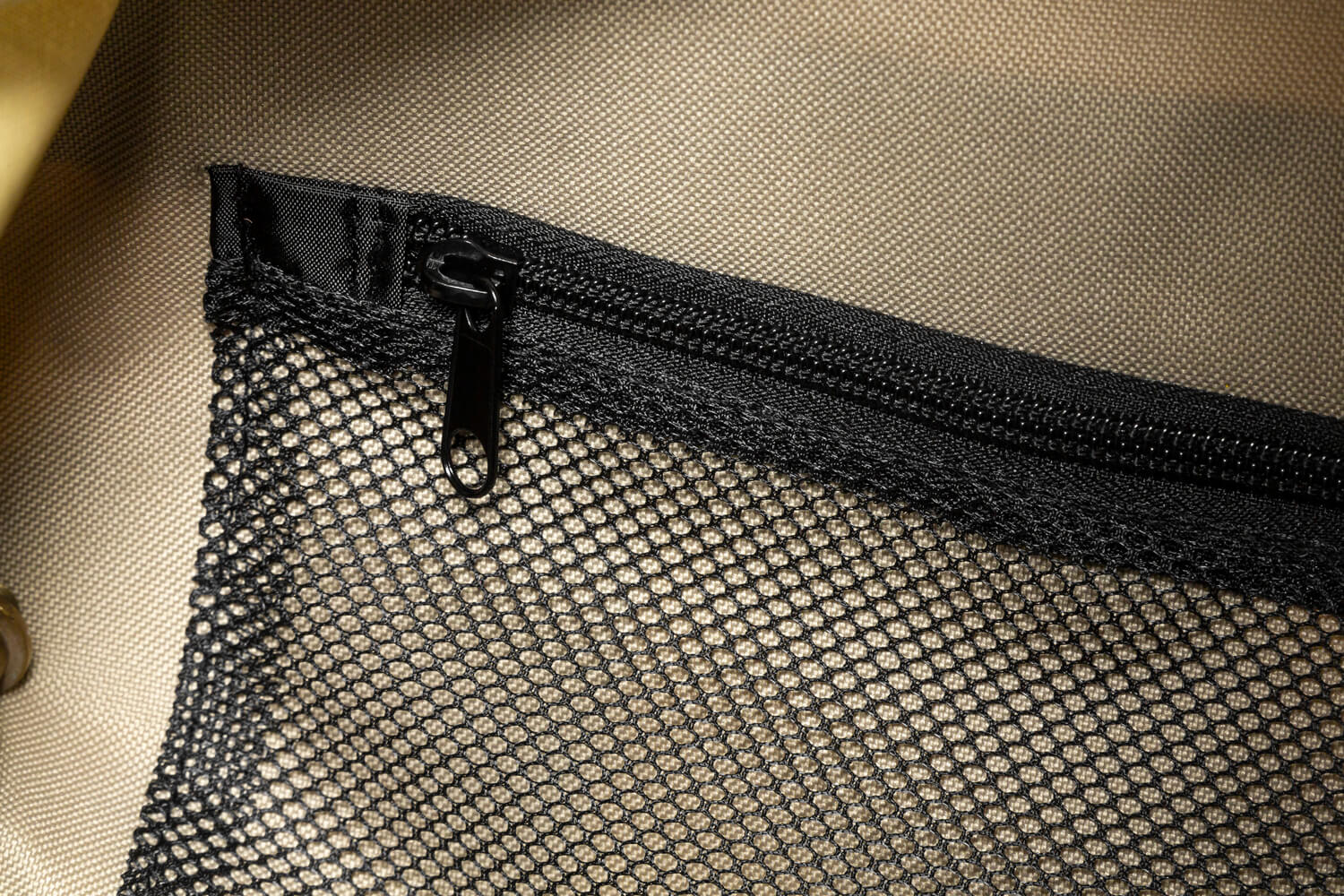 ARB Large Stormproof Bag - Image 5